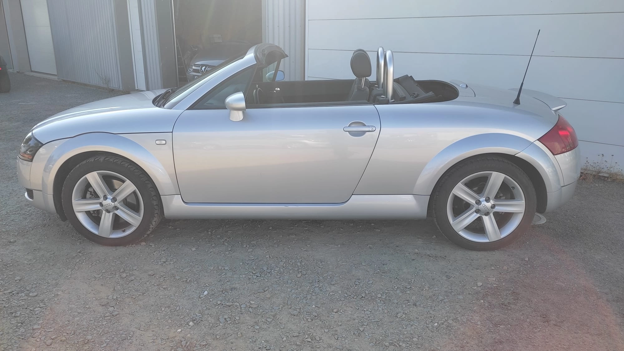 Audi Tt ROADSTER 1.8 T 180 GARANTIE 12 MOIS — photo 3