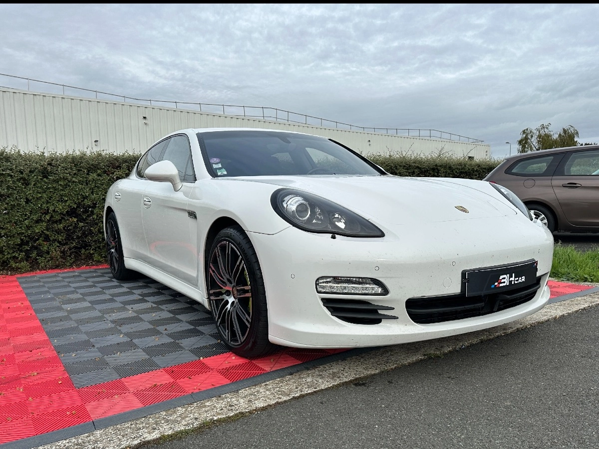 Porsche Panamera - photo 7