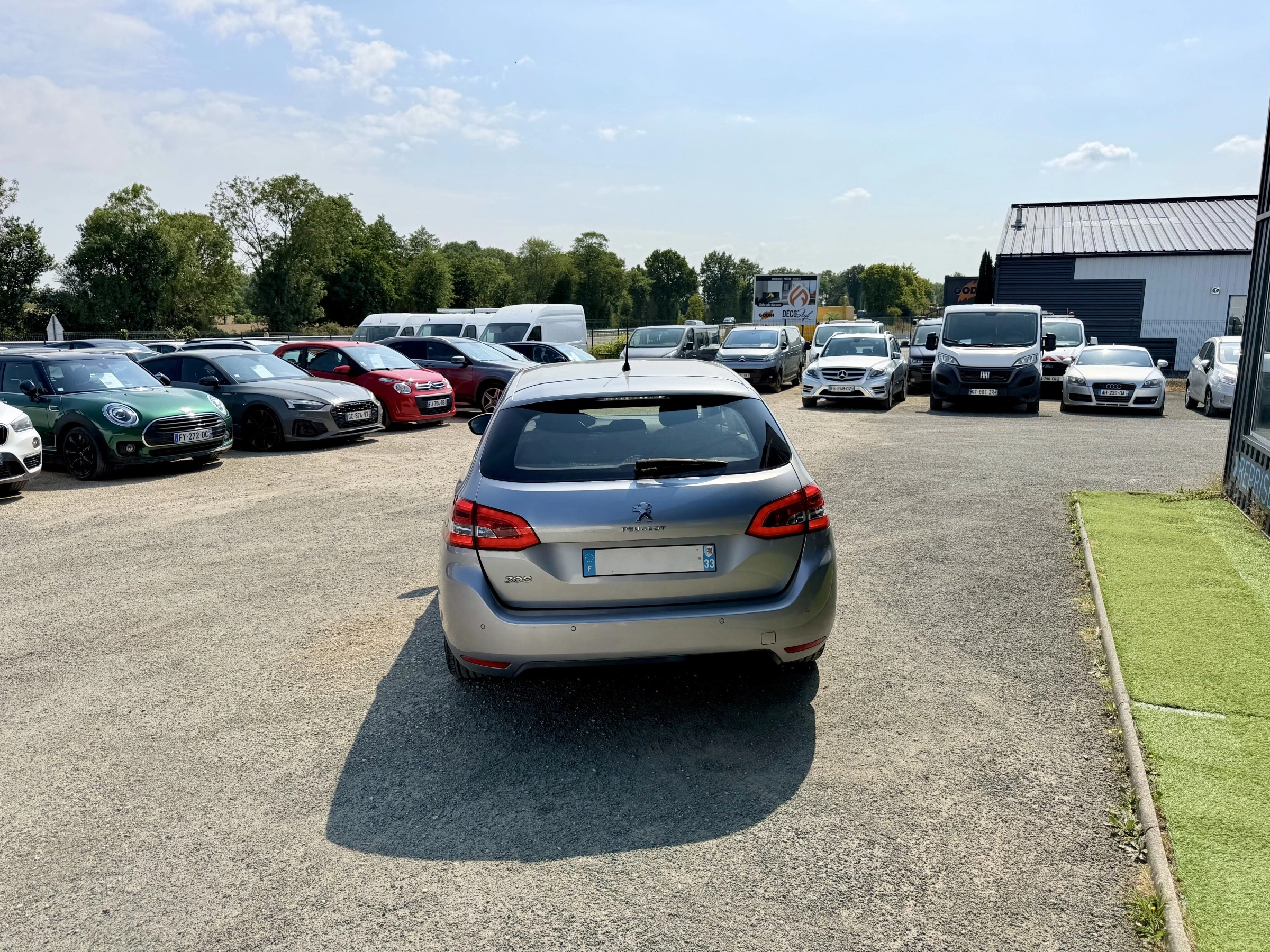 Peugeot 308 GENERATION-II SW 1.5 BLUEHDI 130 ACTIVE BUSINESS EAT BVA START-STOP — photo 4