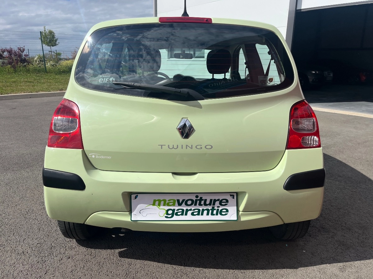Renault Twingo 1.5 DCI 65 AUTHENTIQUE — photo 4