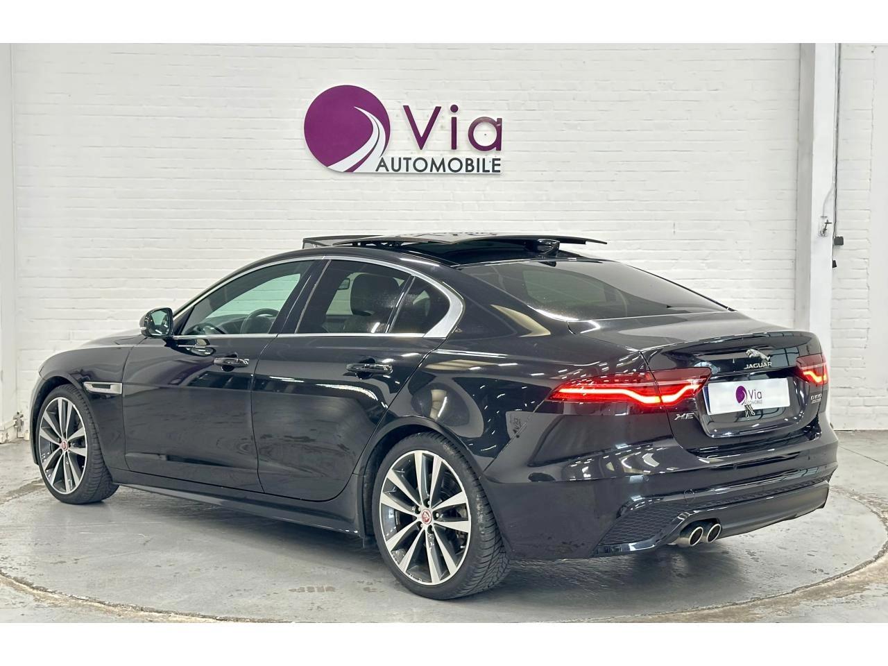 Jaguar Xe