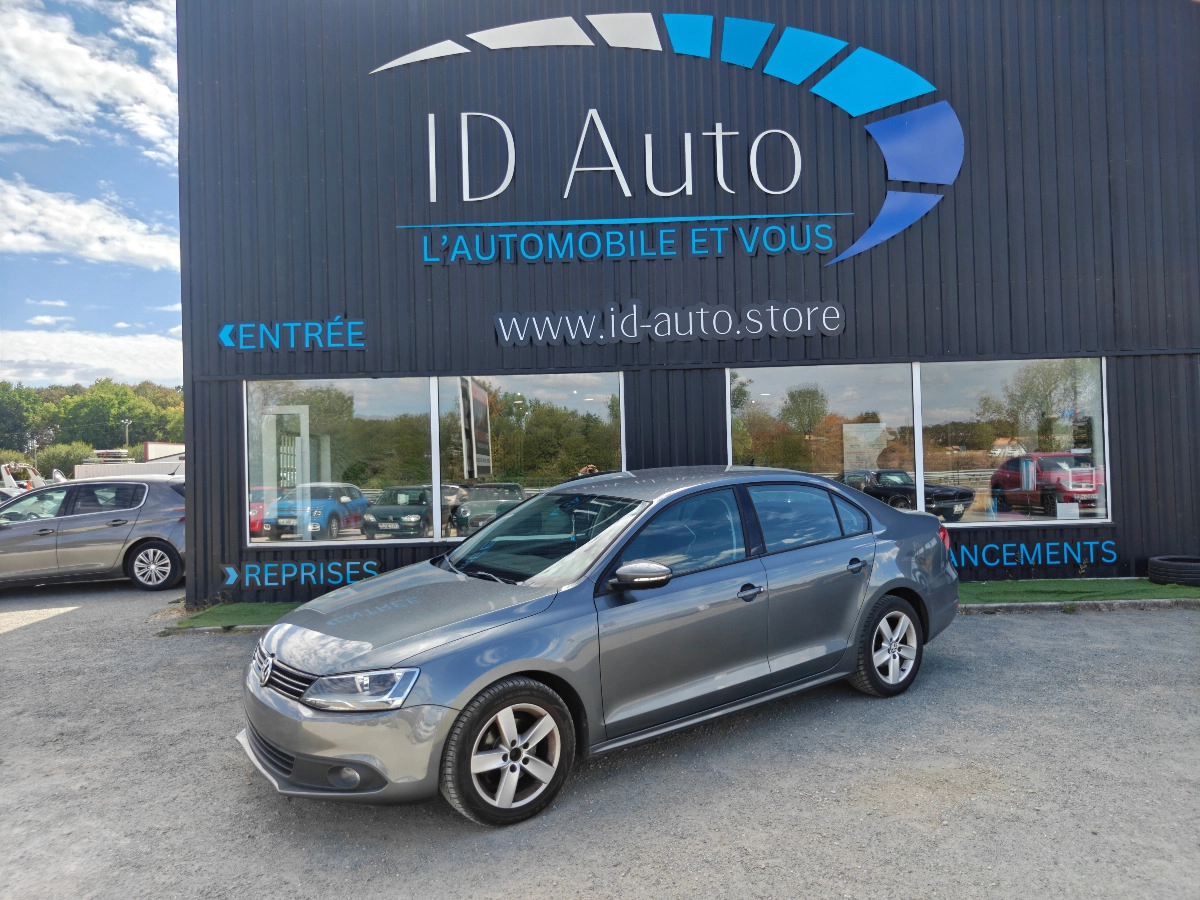 Volkswagen Jetta 1.6 TDI 105 BLUEMOTION CONFORT LINE - Garantie 12 mois