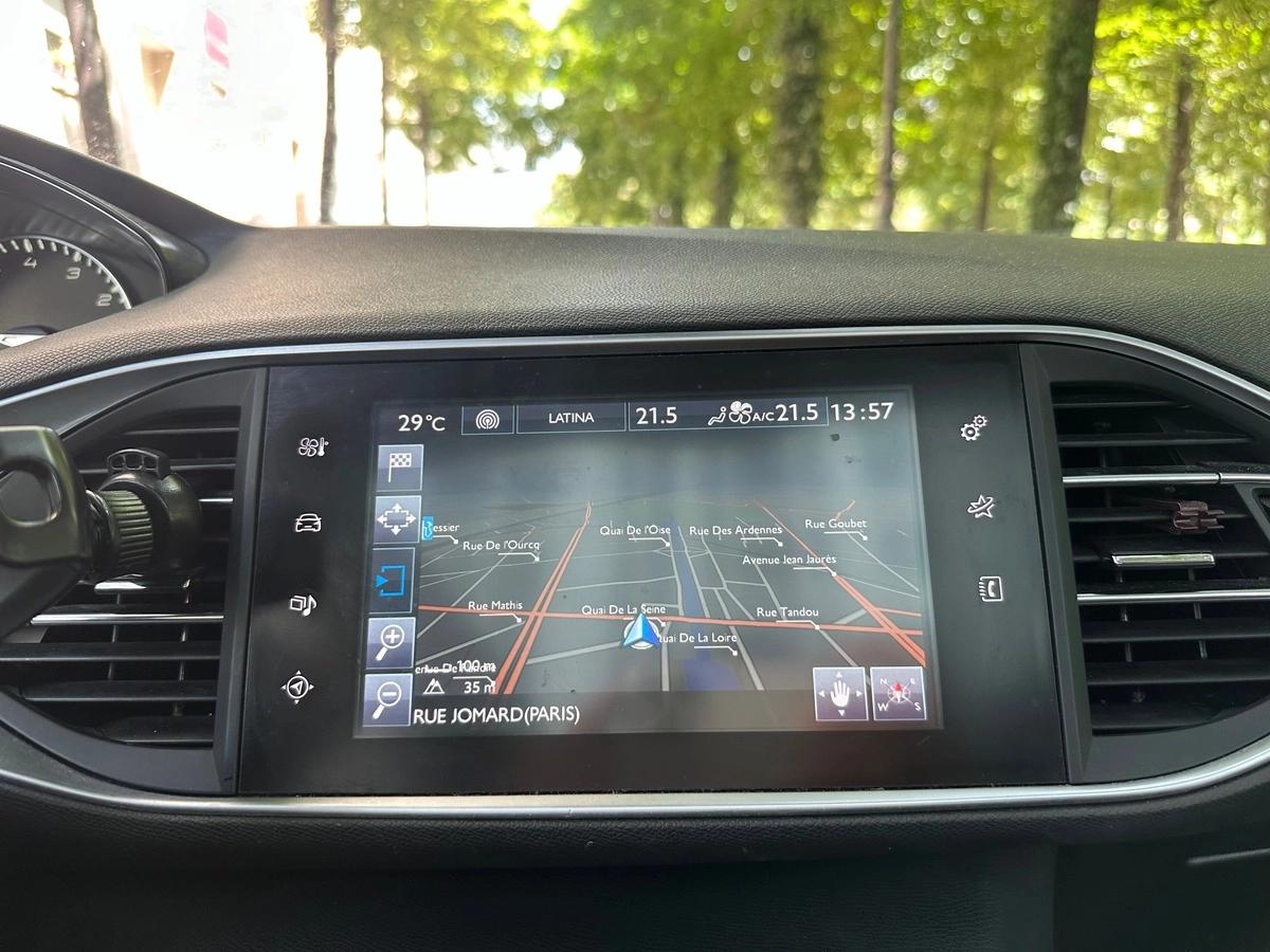 Peugeot 308 GENERATION-II 1.2 PURETECH 110 ALLURE START-STOP