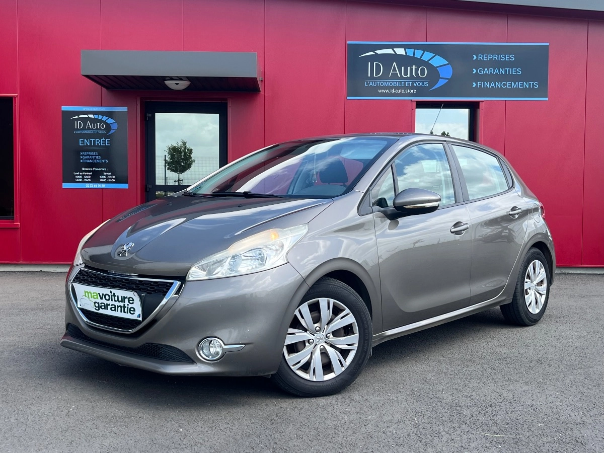 Peugeot 208 GENERATION-I 1.6 E-HDI 90 ACTIVE Garantie 12mois