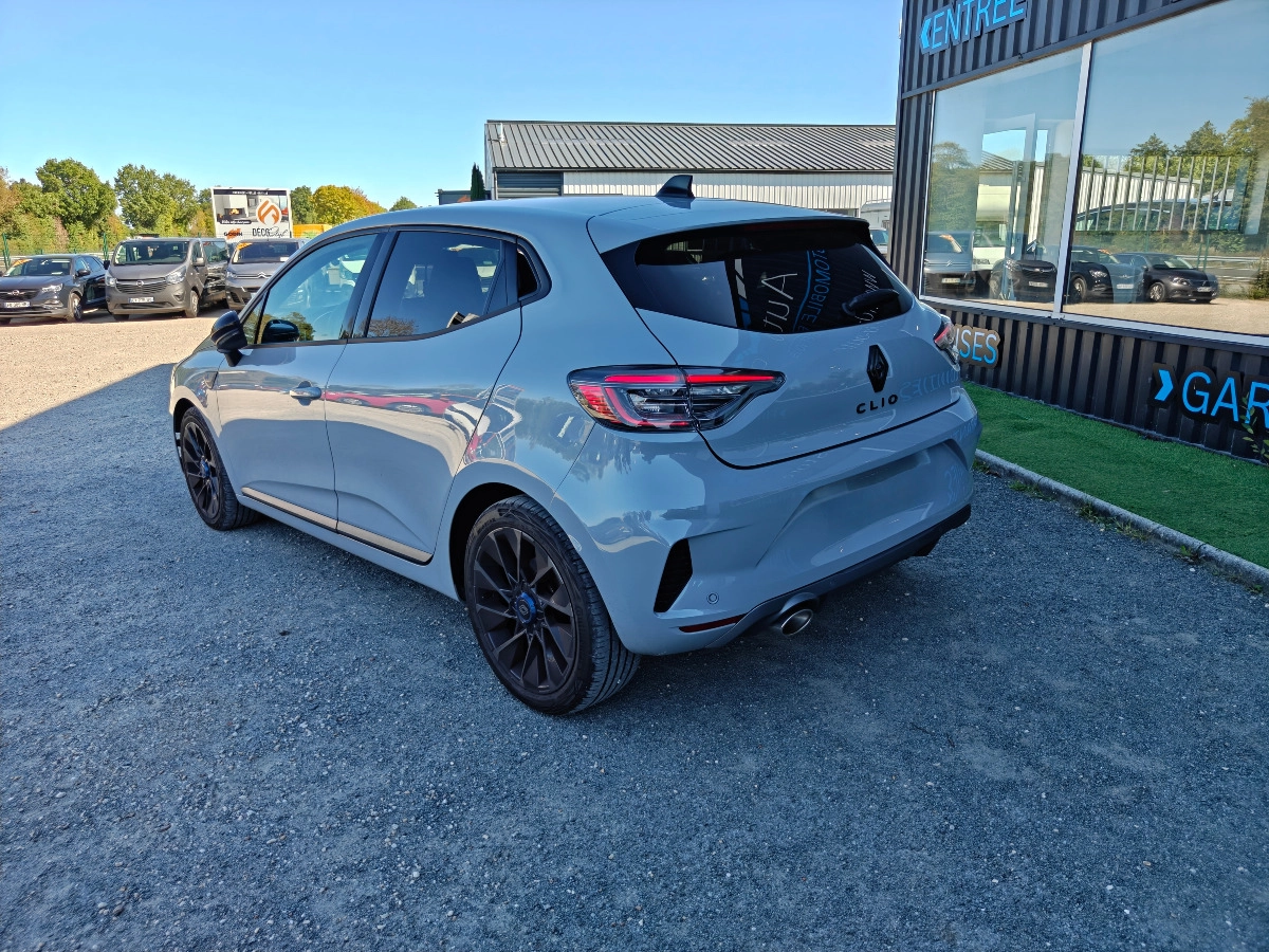 Renault Clio 1.0 TCE 90 ESPRIT ALPINE - Garantie 12 mois — photo 3