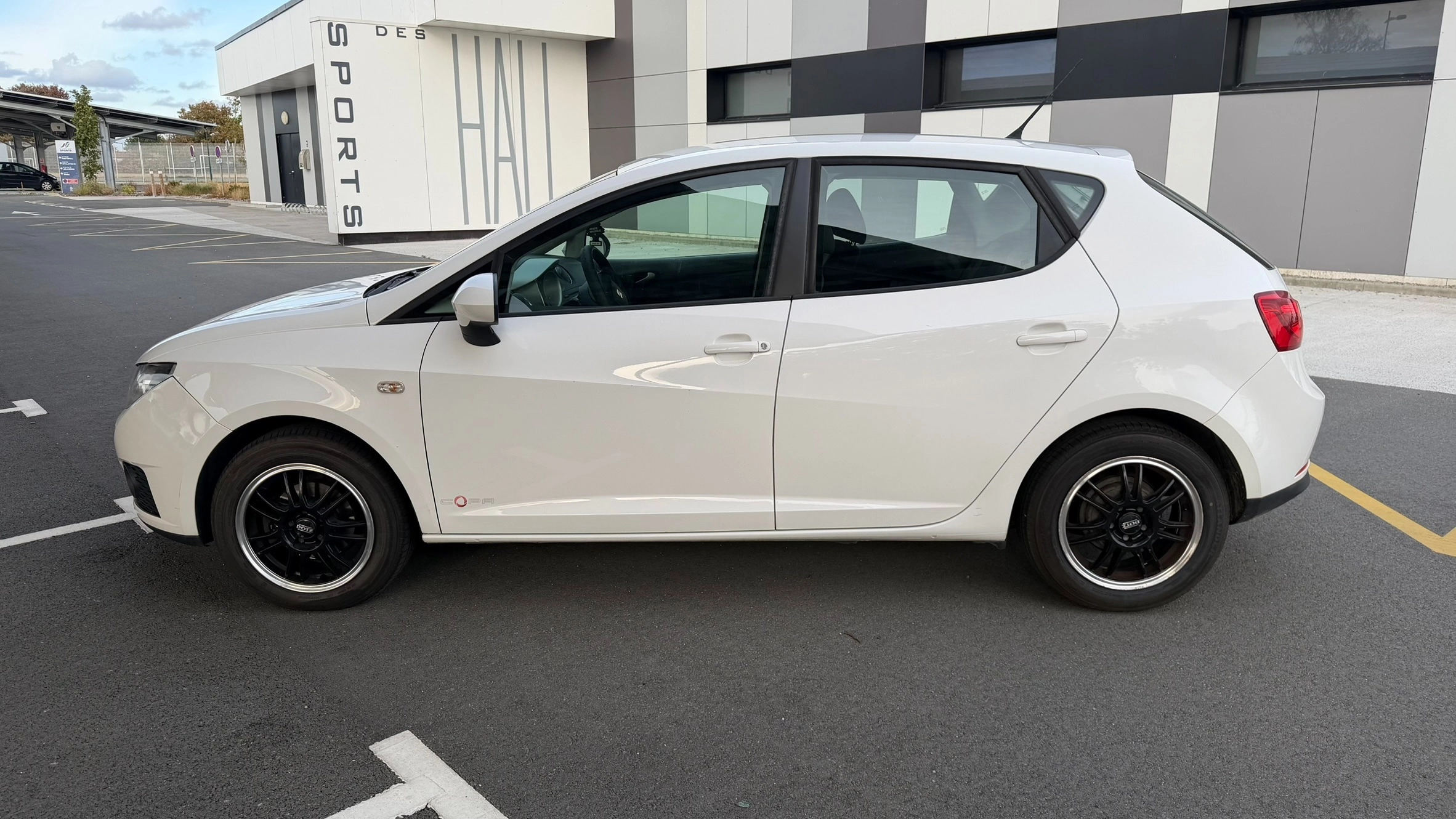 Seat Ibiza Copa / Distribution neuve / Garantie 12 mois 1.2 TDI 75 STYLE COPA — photo 2