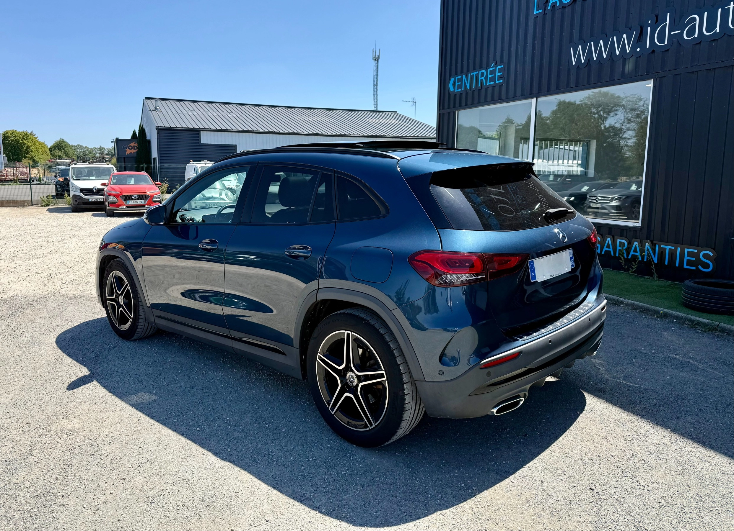 Mercedes Classe Gla 200d 150CH AMG LINE 8G-DCT - GARANTIE 12 MOIS 2.0 200 D 150 AMG LINE 8G-DCT BVA — photo 3