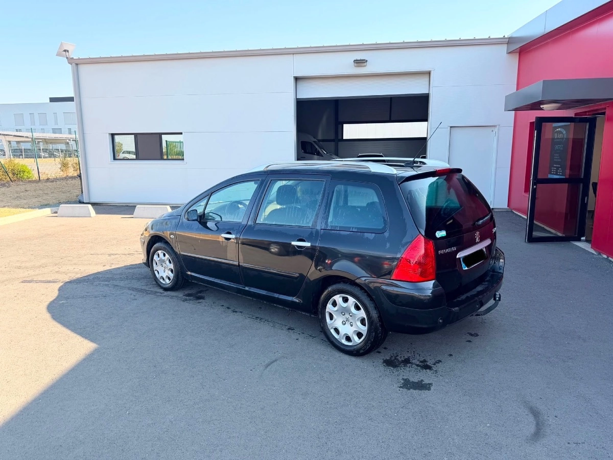 Peugeot 307 SW 1.6 HDI 90 — photo 3