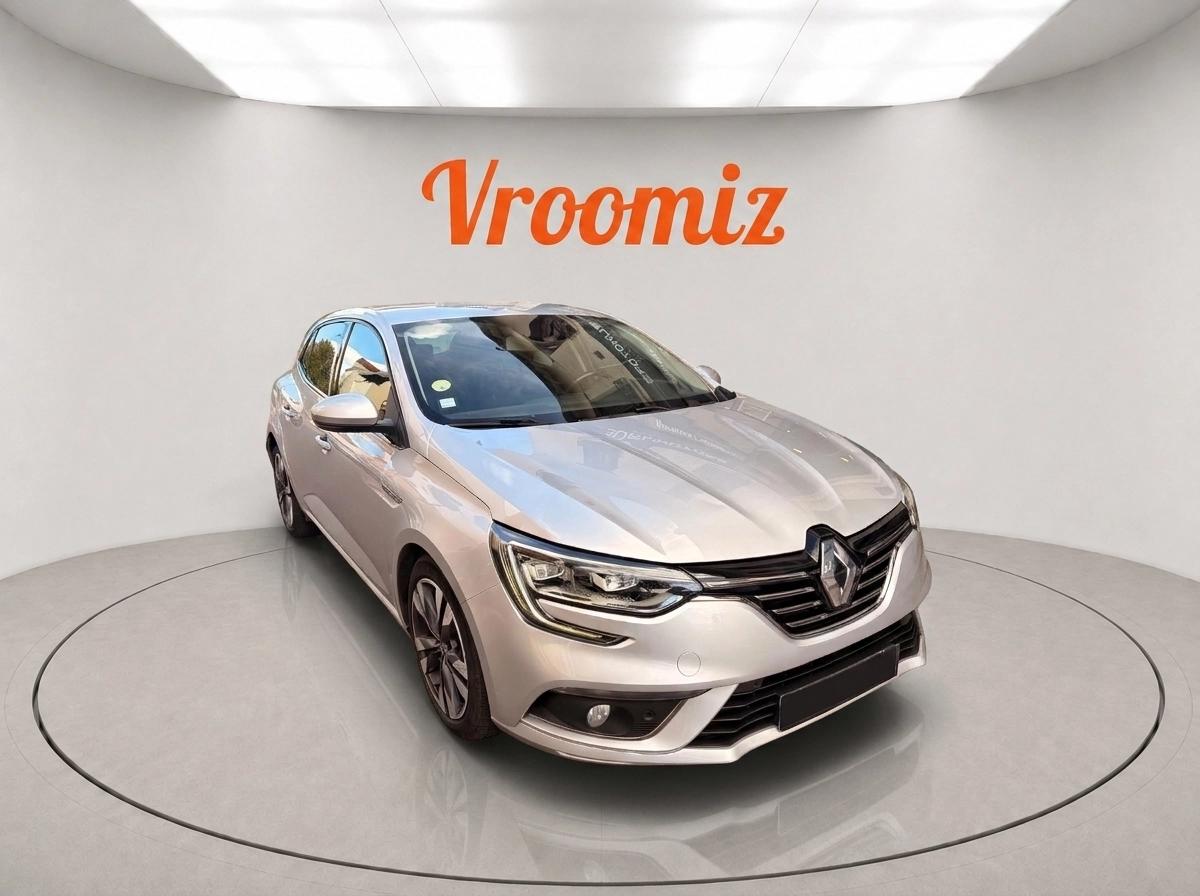 RENAULT Megane