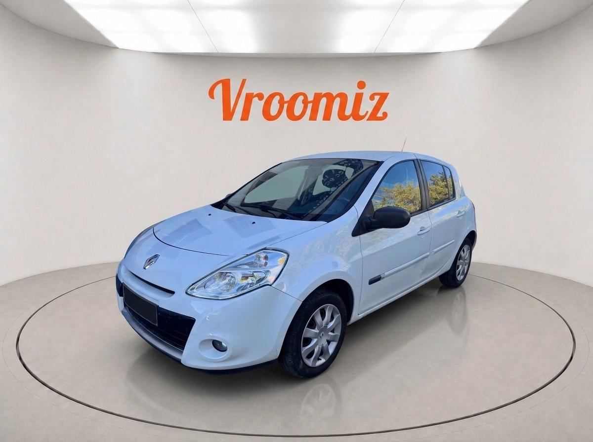 RENAULT Clio
