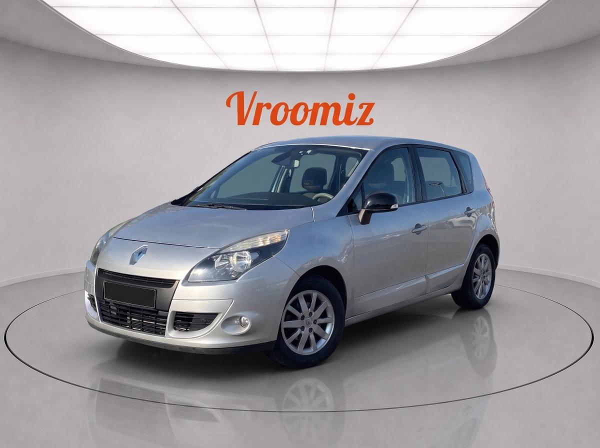 RENAULT Scenic