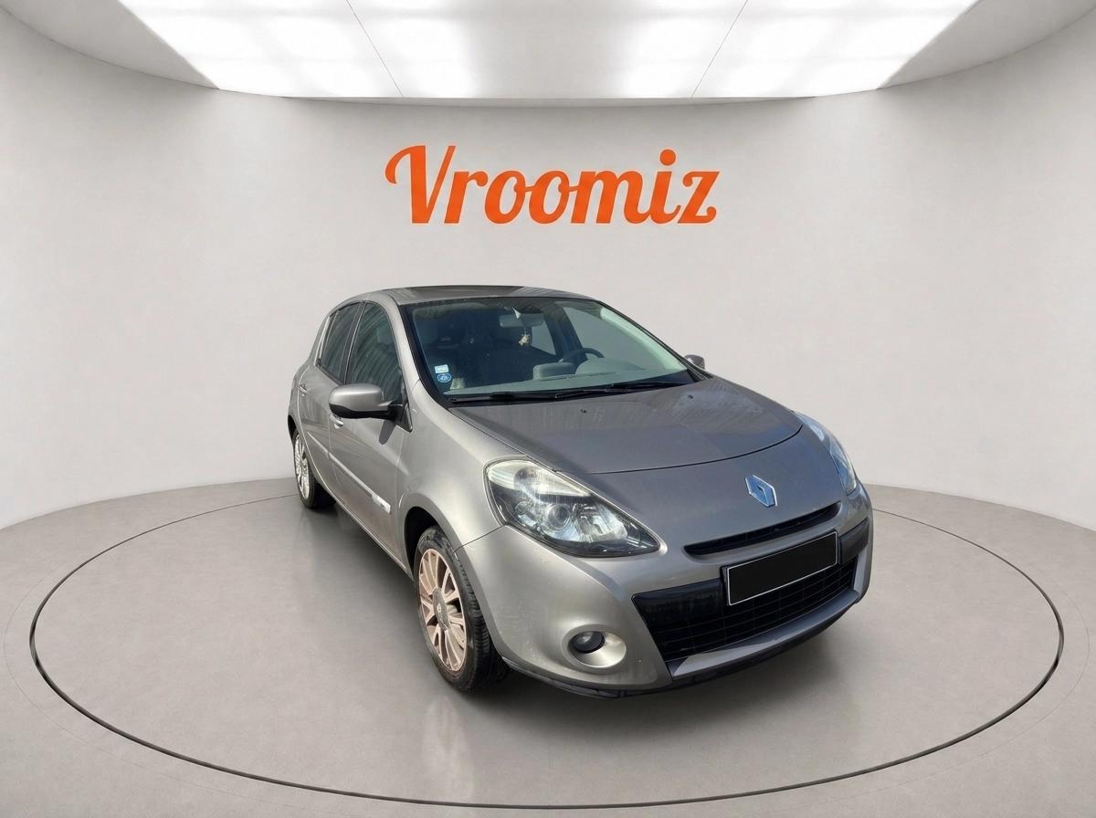 RENAULT Clio