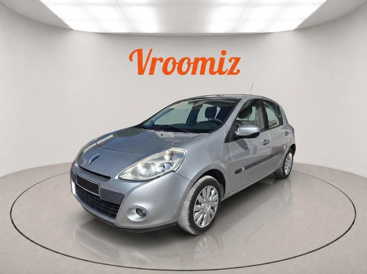 RENAULT Clio