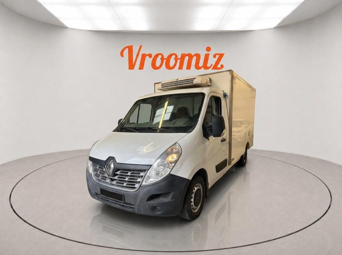 RENAULT Master