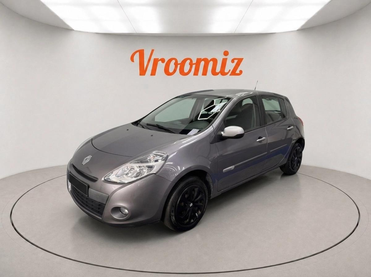 RENAULT Clio