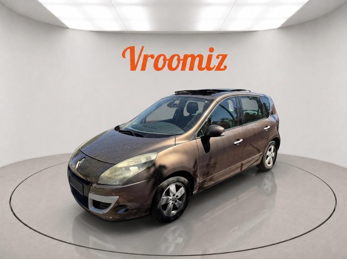 RENAULT Scenic