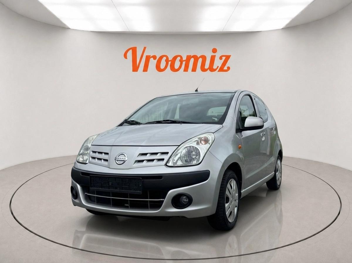 Nissan Pixo