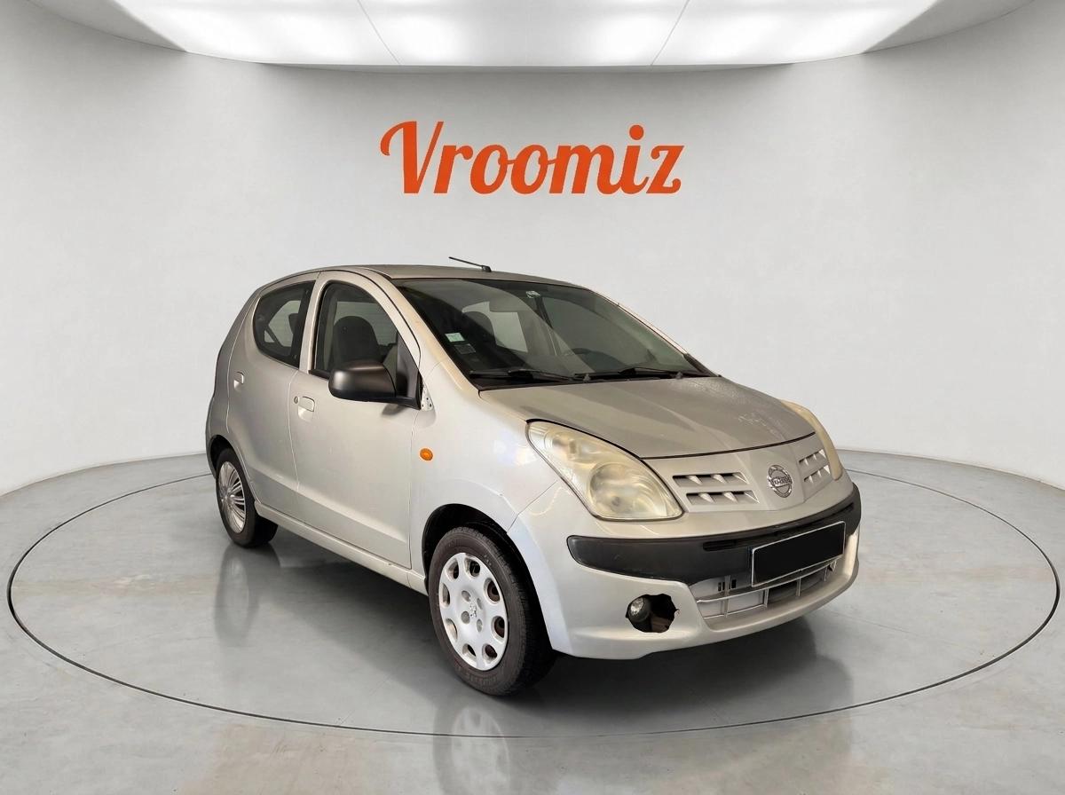 Nissan Pixo