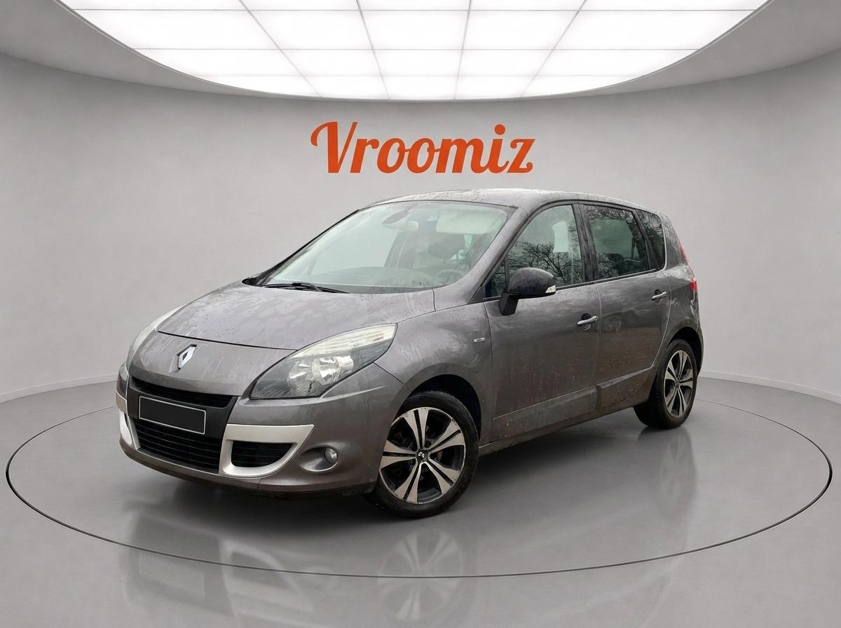 RENAULT Scenic