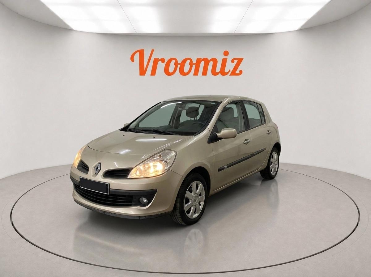RENAULT Clio