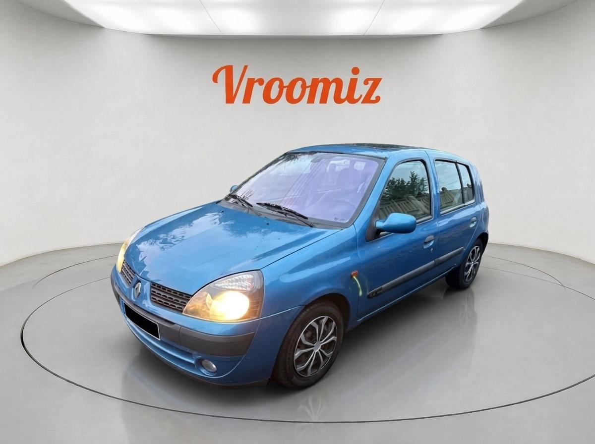 RENAULT Clio