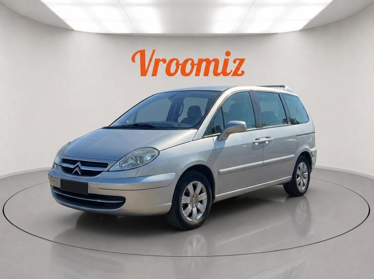 Citroën C8