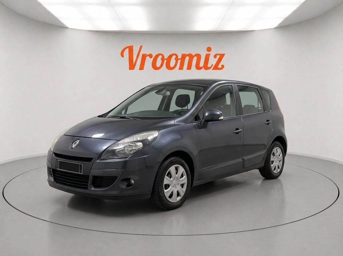 RENAULT Scenic