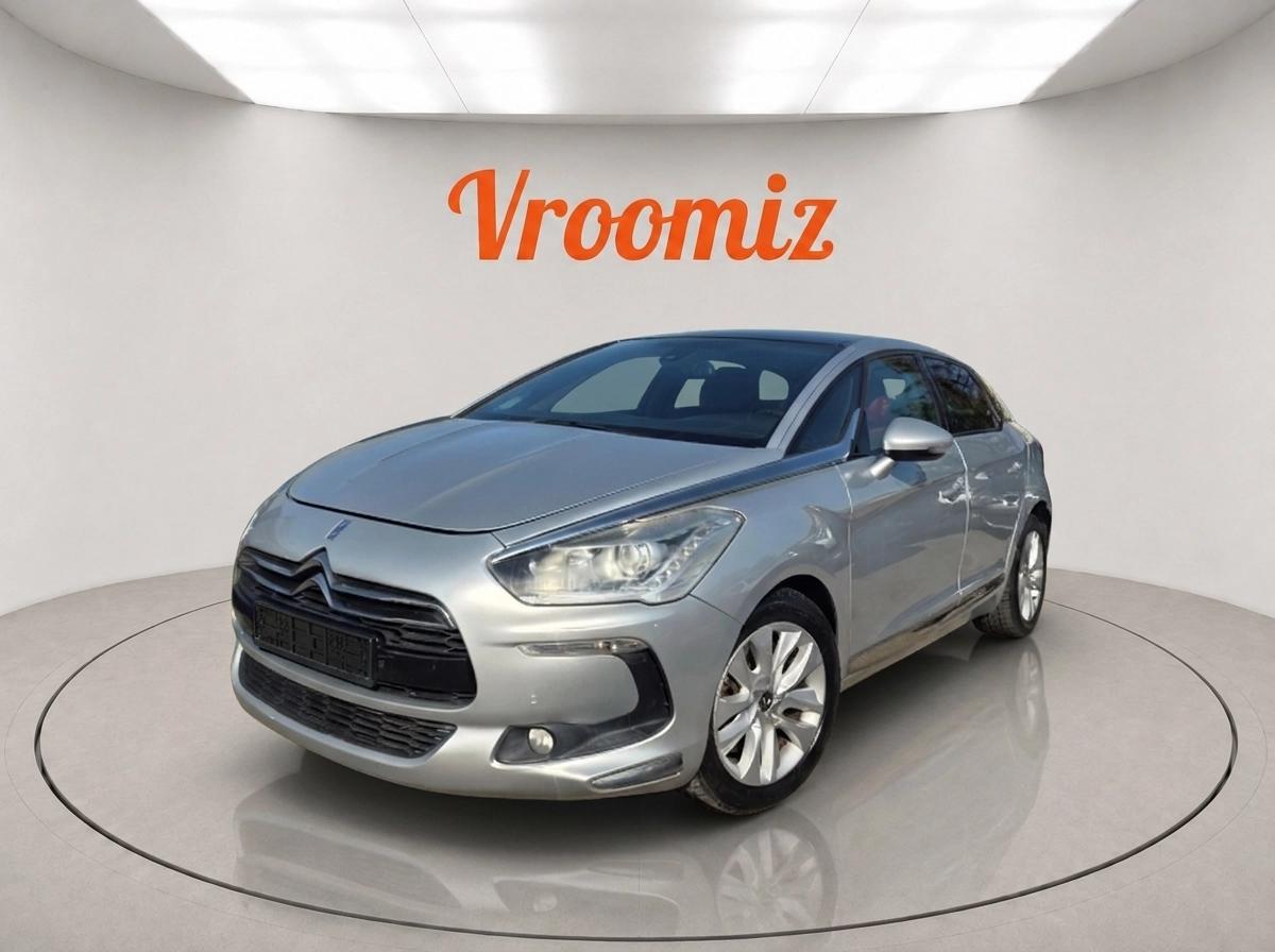 DS DS 5
