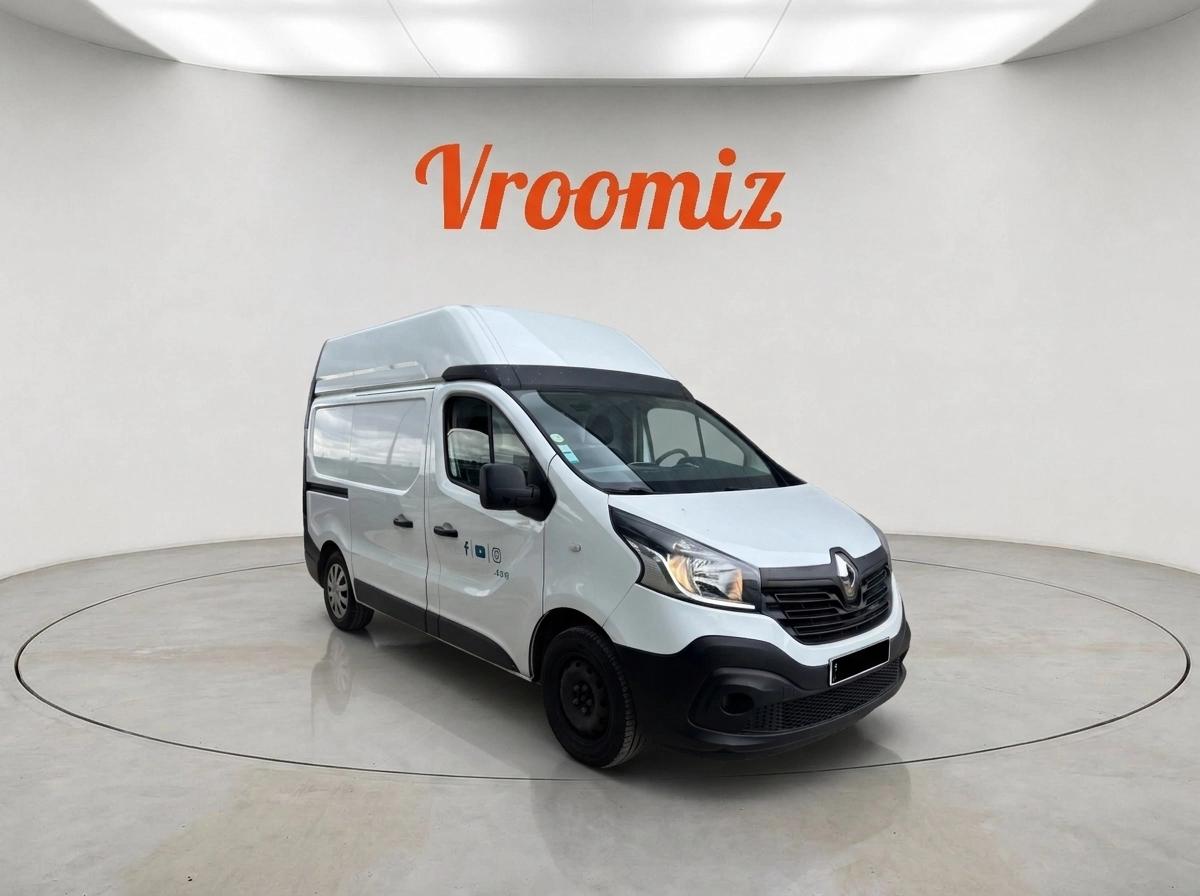 RENAULT Trafic Vu