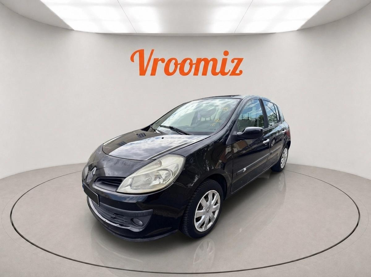 RENAULT Clio