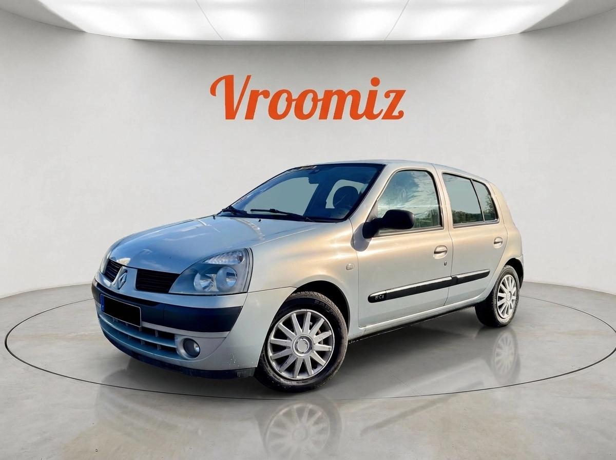 RENAULT Clio