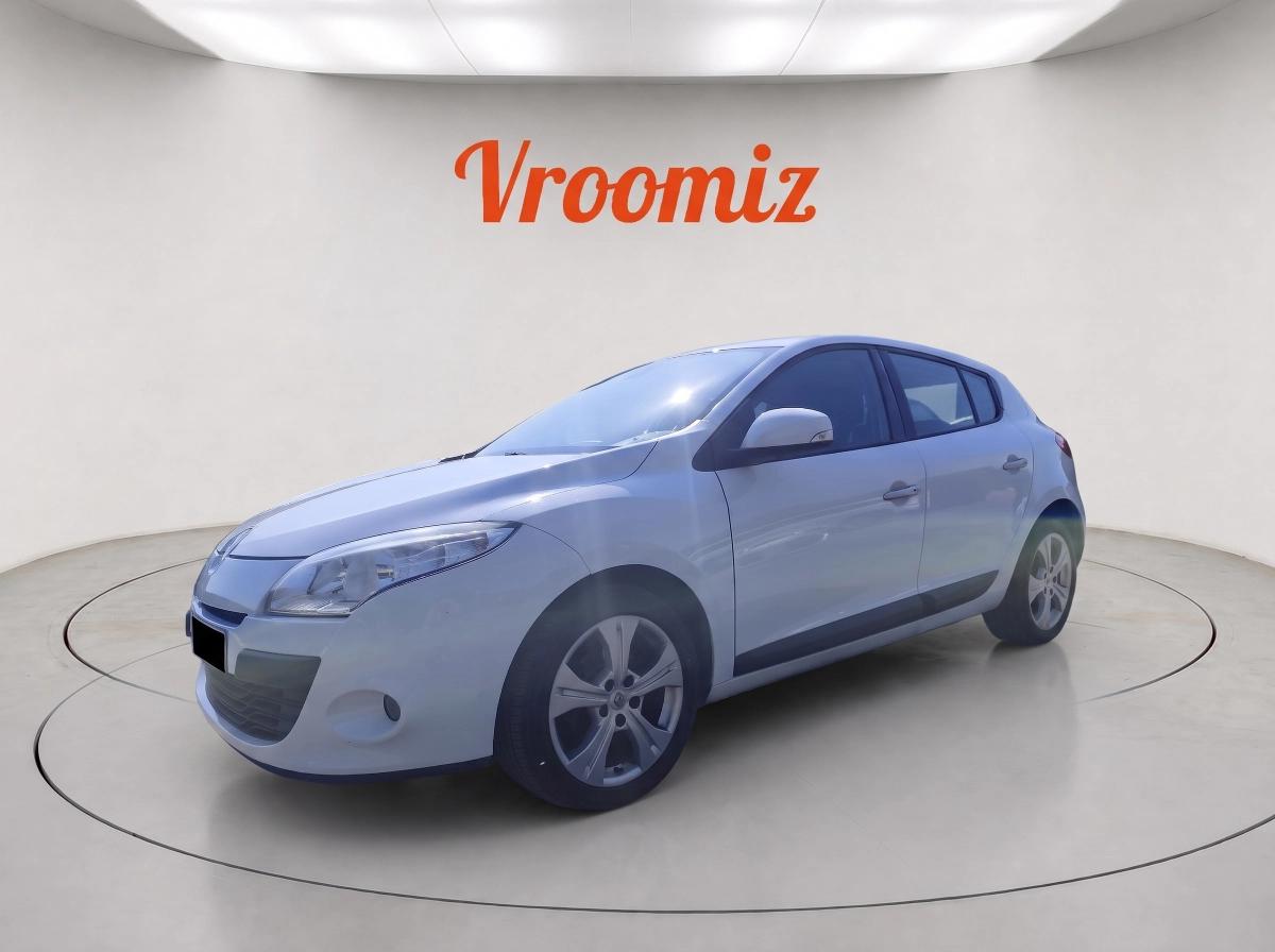 RENAULT Megane