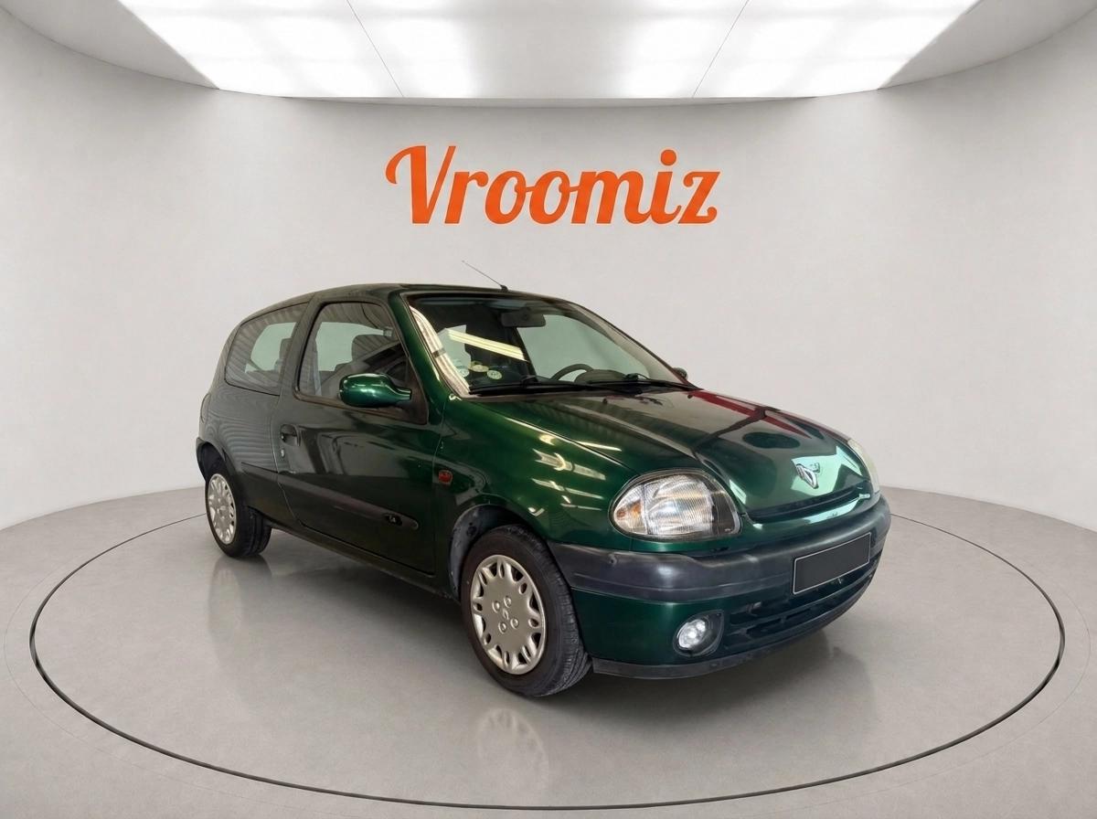 RENAULT Clio
