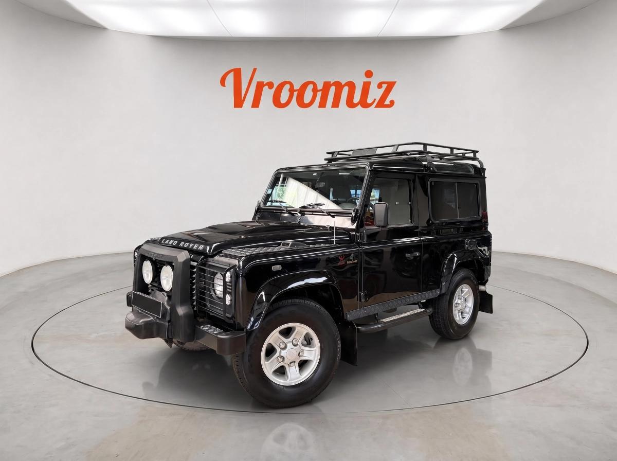 Land-Rover Defender