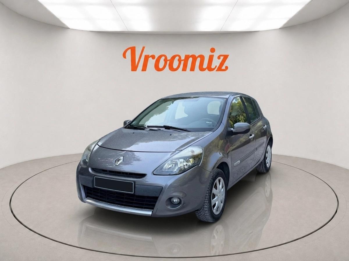 RENAULT Clio