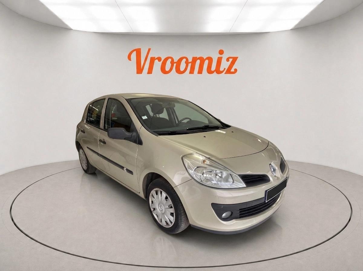 RENAULT Clio