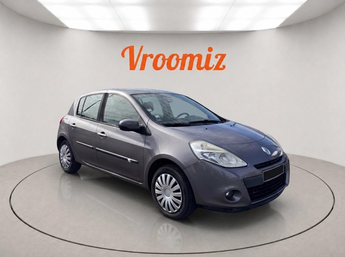RENAULT Clio