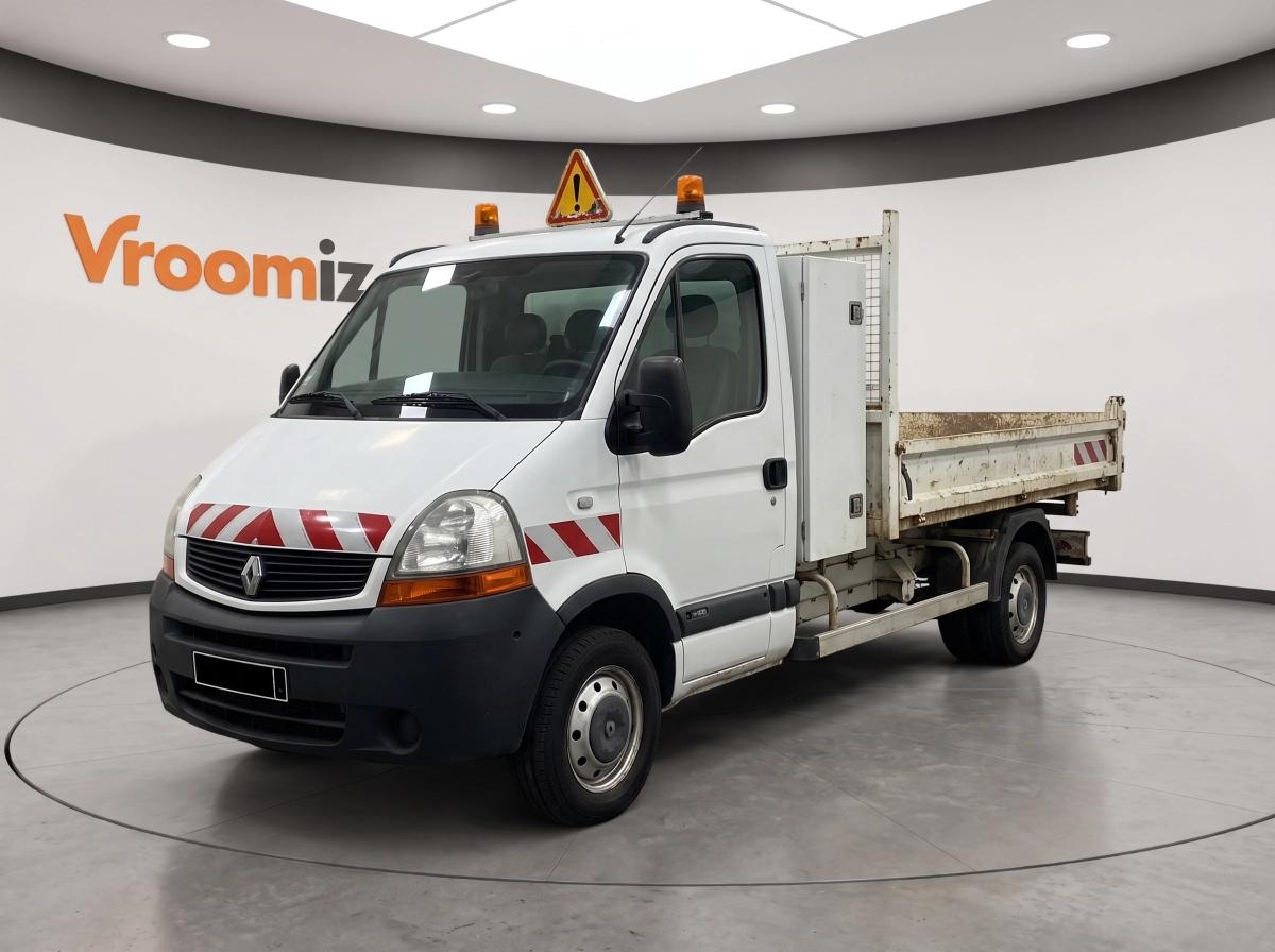 RENAULT Mascott