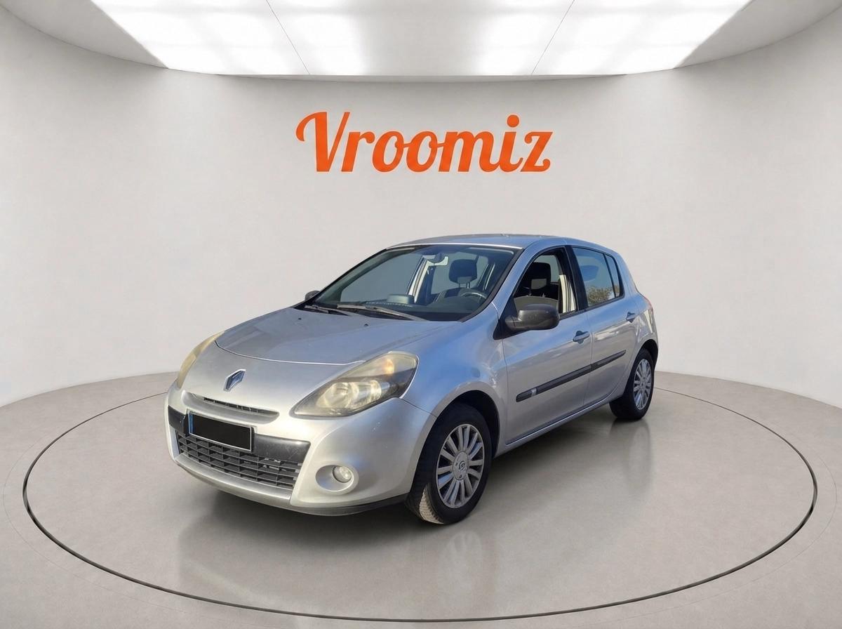 RENAULT Clio