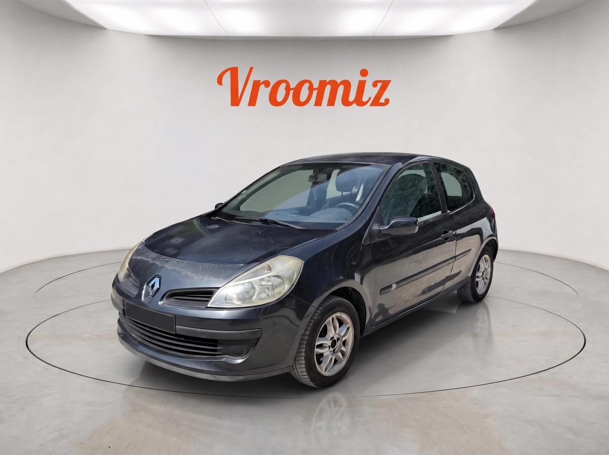 RENAULT Clio