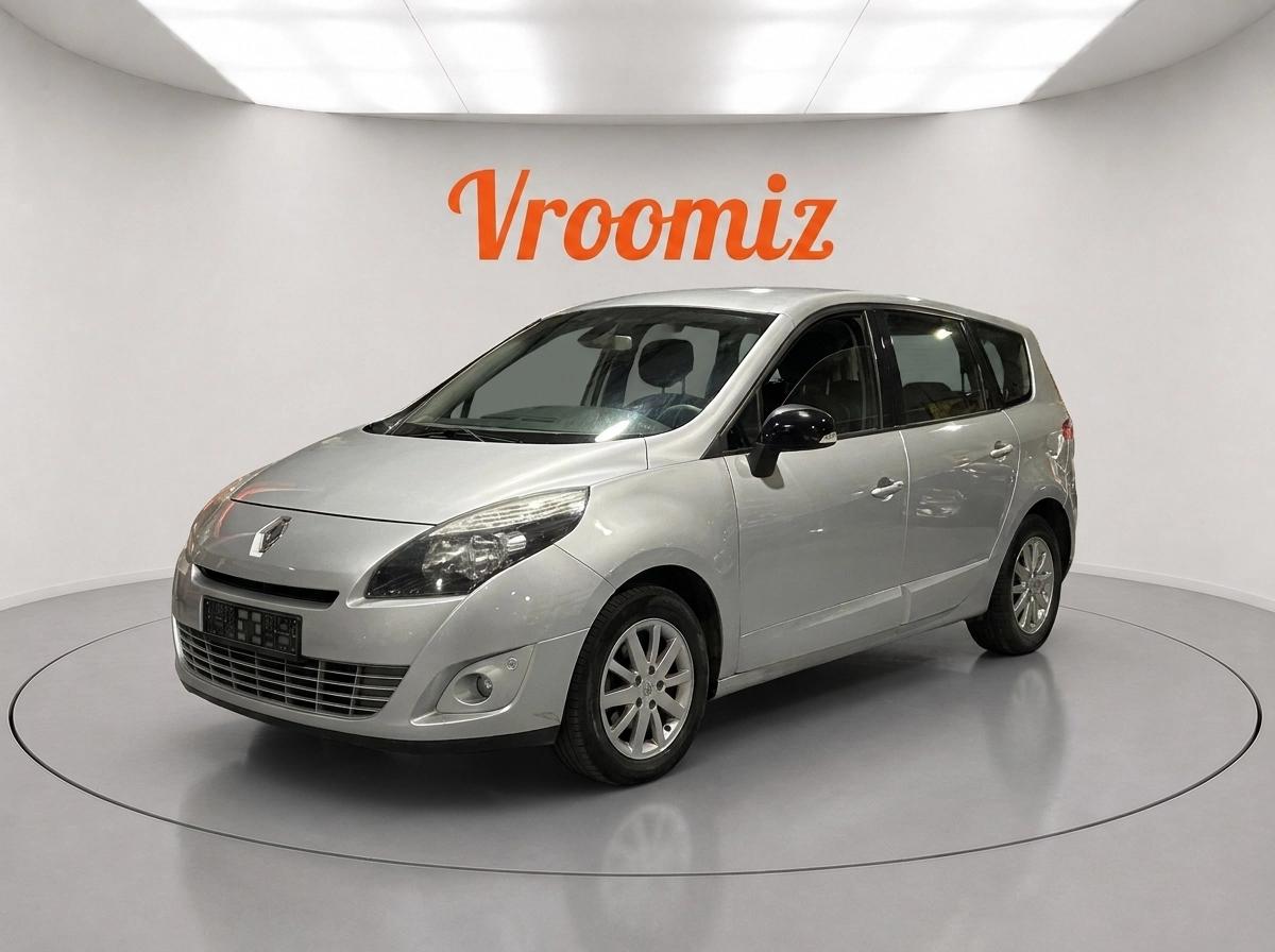 RENAULT Grand Scenic