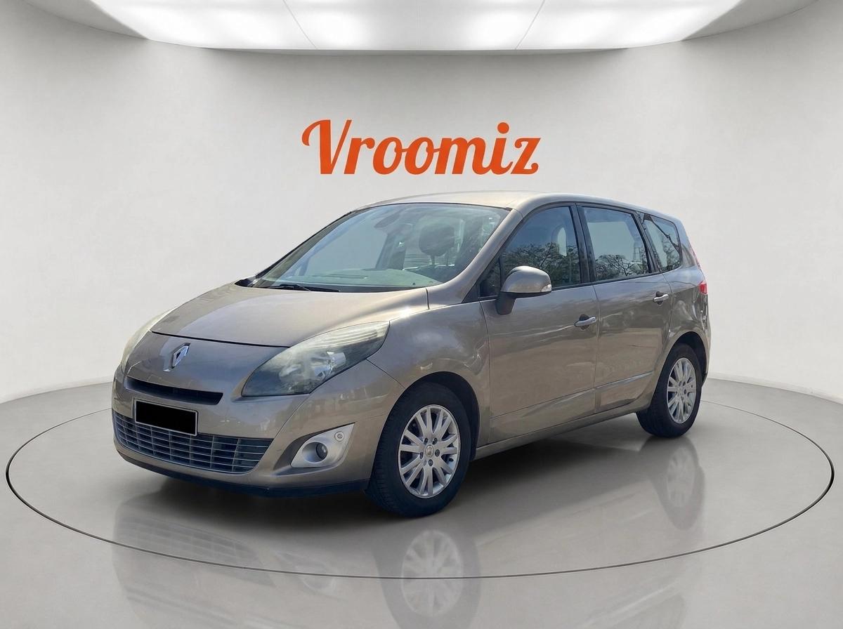 RENAULT Grand Scenic
