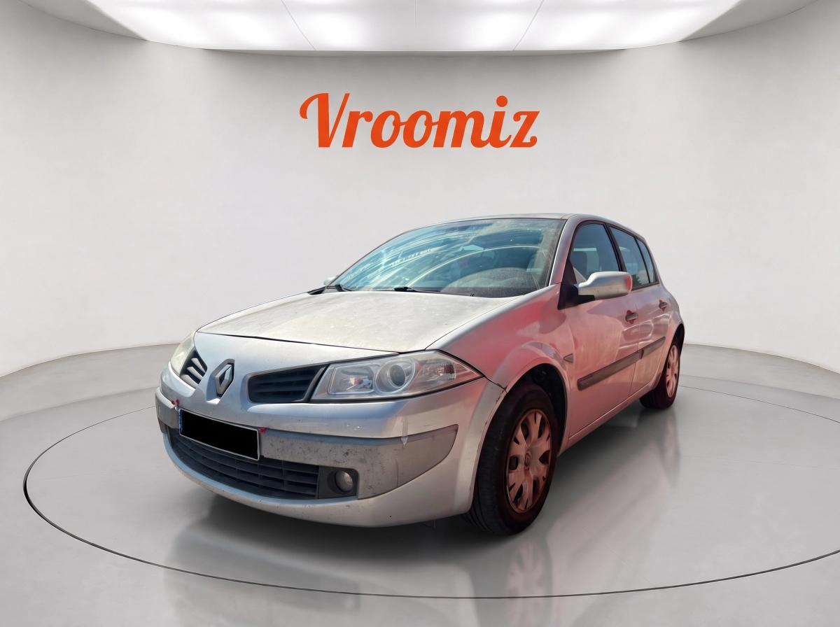 RENAULT Megane