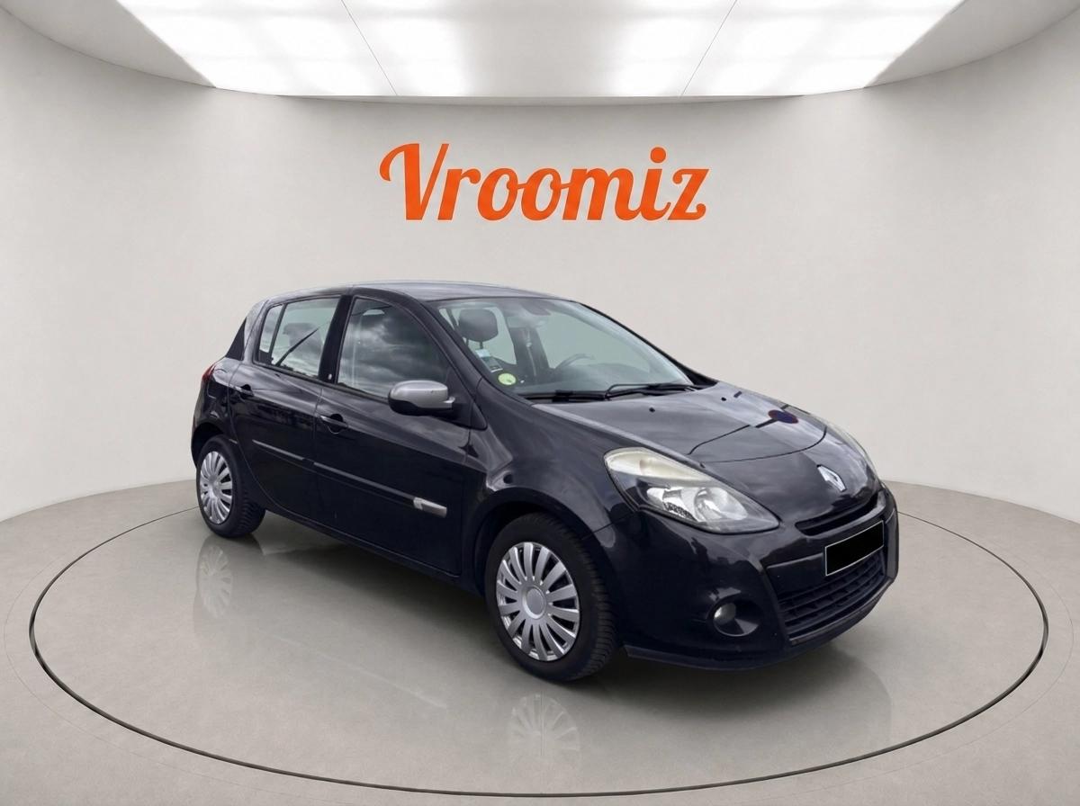 RENAULT Clio