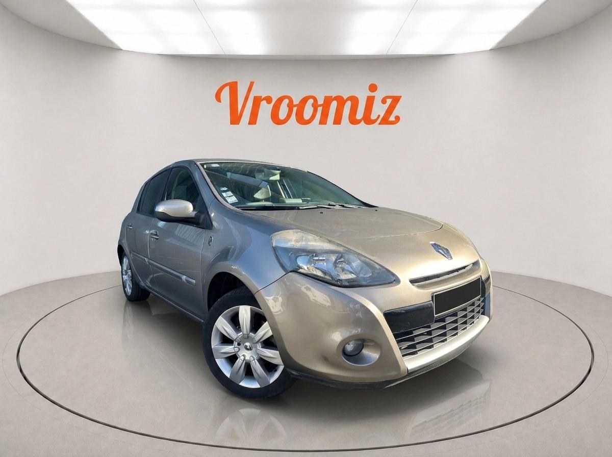 RENAULT Clio