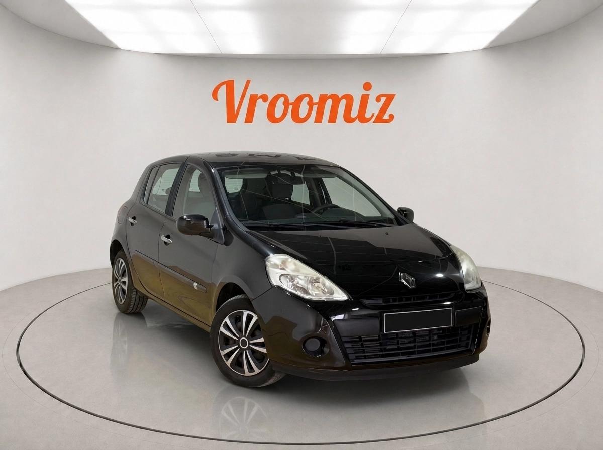 RENAULT Clio