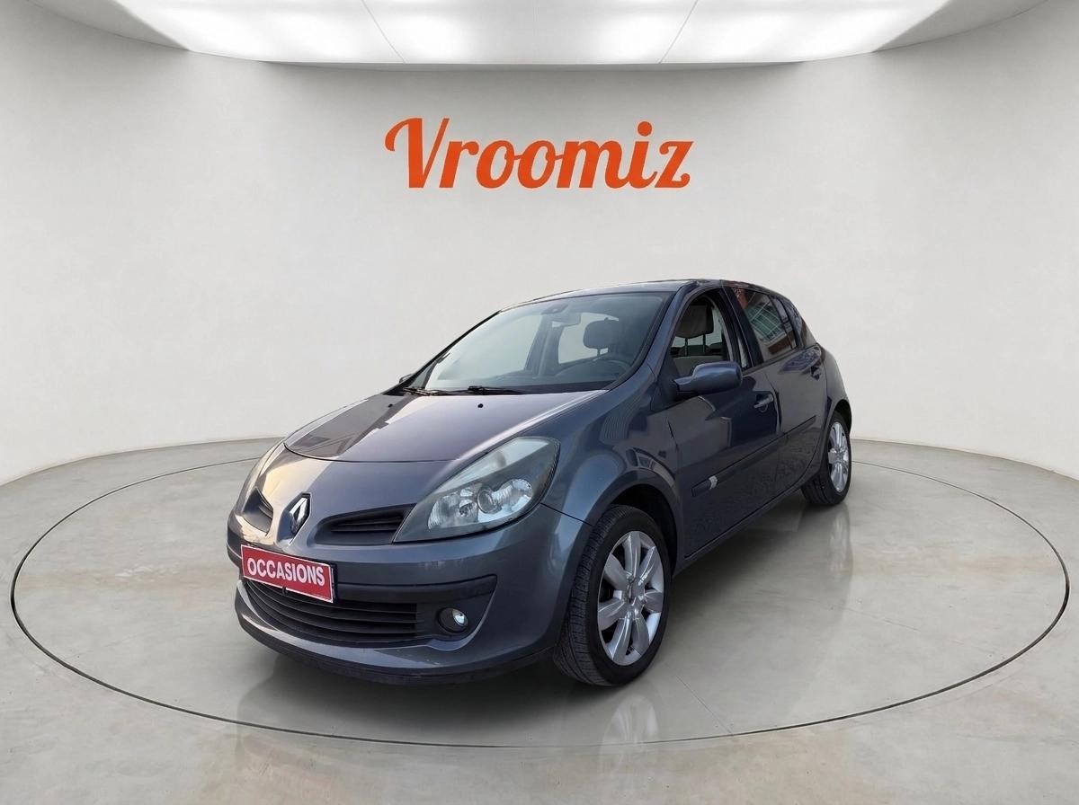 RENAULT Clio