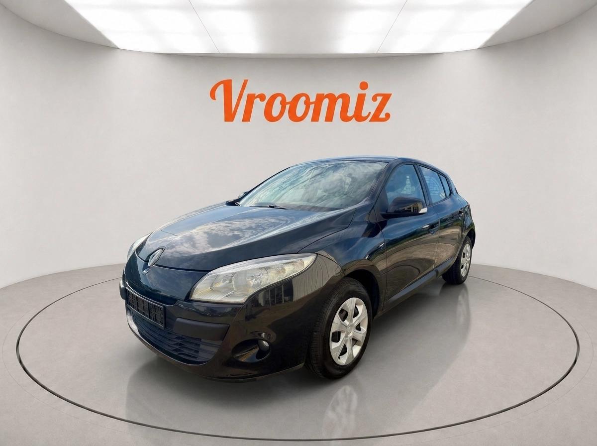 RENAULT Megane