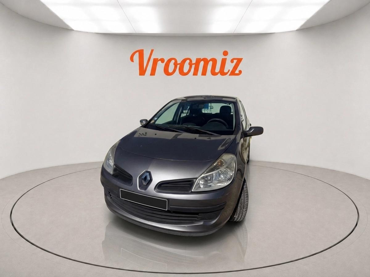 RENAULT Clio