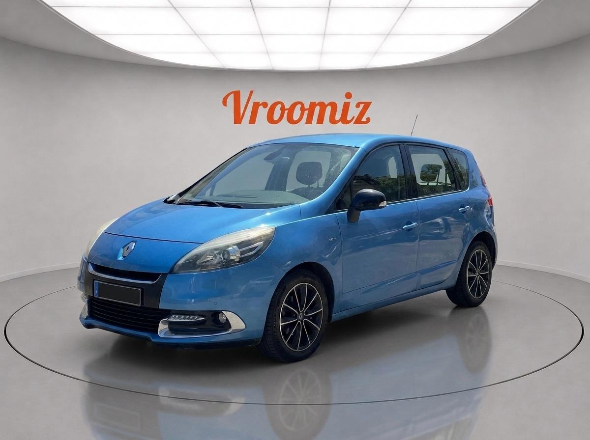 RENAULT Scenic